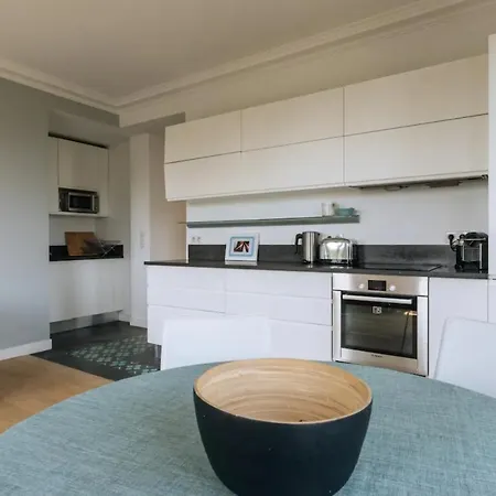 Appartamento Central&spacious 2bd For 4 In Champs Elysees *