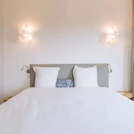 Central&spacious 2bd For 4 In Champs Elysees * Parigi